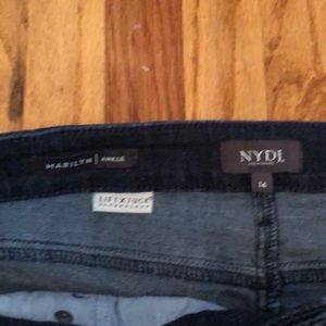 NYDJ Jeans - NYDJ Marilyn ankle jean dark wash size 14 NYDJ Jeans - NYDJ Marilyn ankle jean dark wash size 14